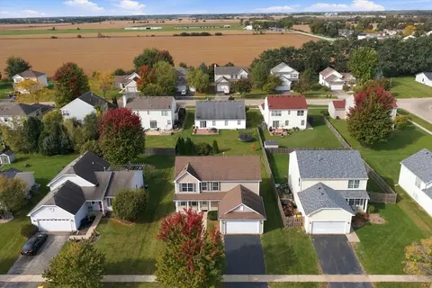 View/Area - 515 Meadow Ln, Harvard, IL 60033 photo 3 of 6