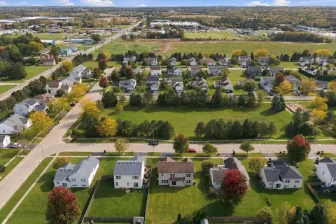 View/Area - 515 Meadow Ln, Harvard, IL 60033 photo 2 of 6