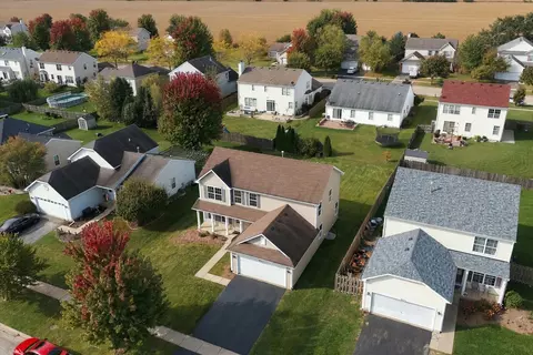 View/Area - 515 Meadow Ln, Harvard, IL 60033 photo 4 of 6