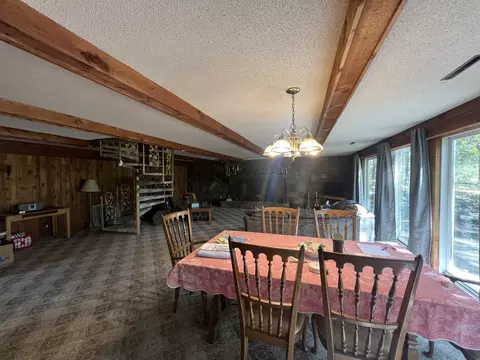 Dining - 2183 Wards Mill Rd, Marion, IL 62959 photo 5 of 6