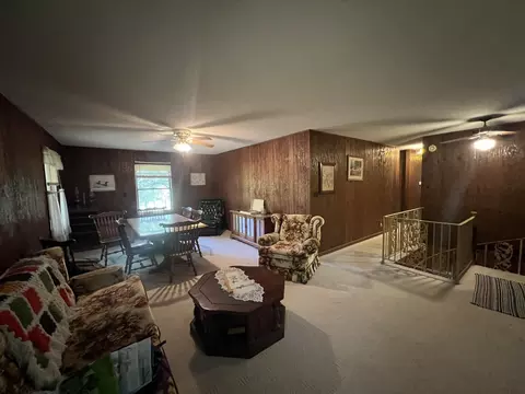 Dining - 2183 Wards Mill Rd, Marion, IL 62959 photo 1 of 6