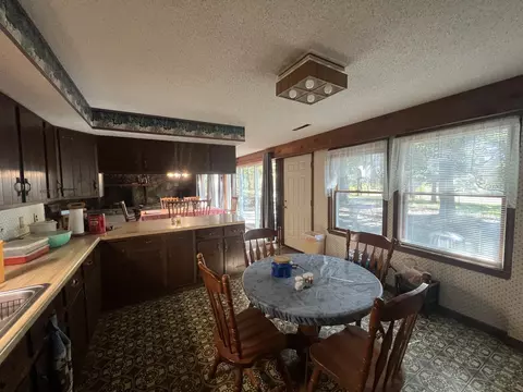 Kitchen - 2183 Wards Mill Rd, Marion, IL 62959 photo 2 of 2