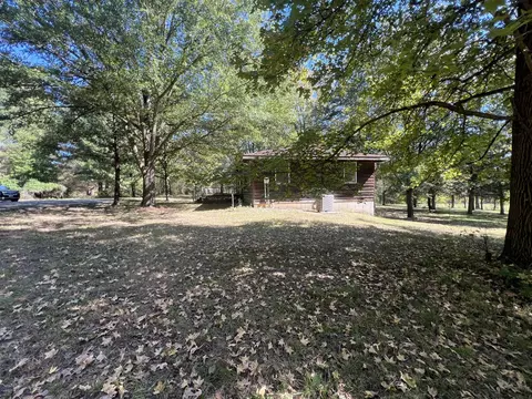 Exterior - 2183 Wards Mill Rd, Marion, IL 62959 photo 12 of 26