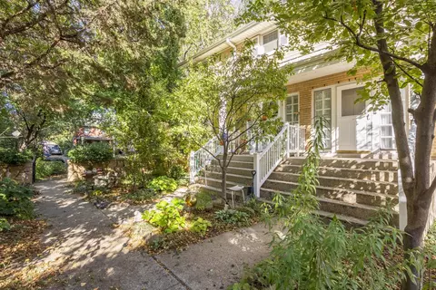 1841 W Morse Ave #A, Chicago, IL 60626