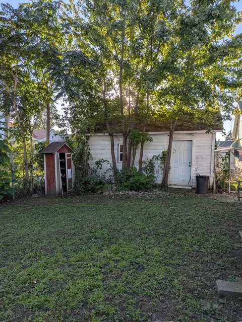 Exterior - 819 E Monroe St, Bloomington, IL 61701 photo 1 of 3