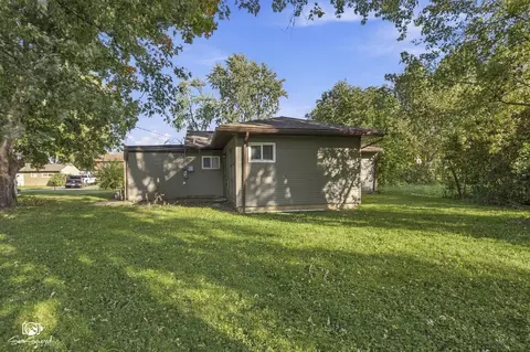 Exterior - 16236 Spaulding Ave, Markham, IL 60428 photo 2 of 3