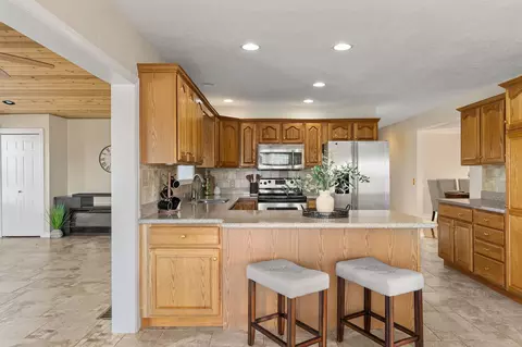 Kitchen - 237 Cedar Ln, Sherrard, IL 61281 photo 1 of 6