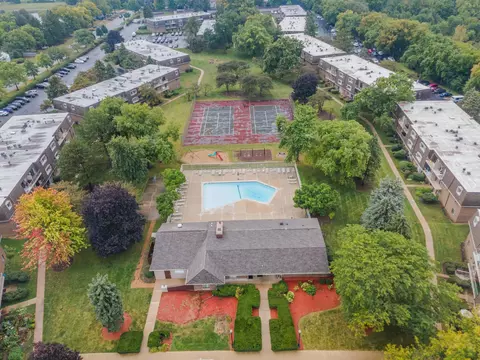 View/Area - 208 E Bailey Rd E #K, Naperville, IL 60565 photo 2 of 2