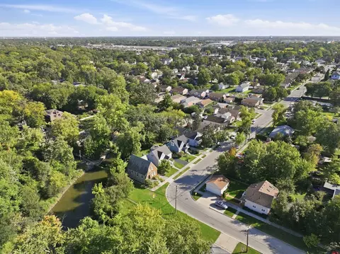 View/Area - 3905 Custer Ave, Lyons, IL 60534 photo 5 of 5