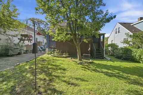 Exterior - 3905 Custer Ave, Lyons, IL 60534 photo 5 of 12