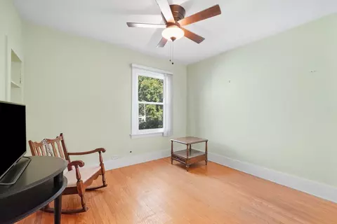 Bedroom - 3905 Custer Ave, Lyons, IL 60534 photo 1 of 5