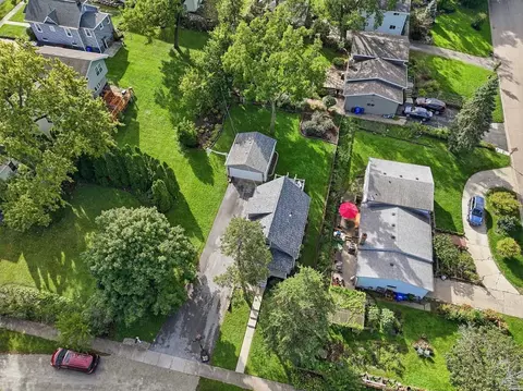 View/Area - 1206 Avery Ave, Wheaton, IL 60187 photo 3 of 3