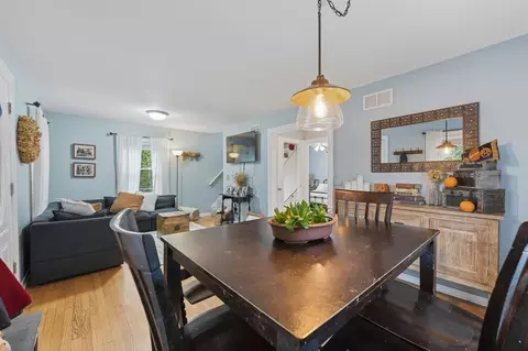 Dining - 1206 Avery Ave, Wheaton, IL 60187 photo 2 of 3