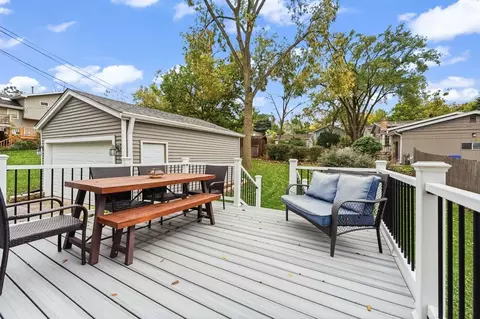 Exterior - 1206 Avery Ave, Wheaton, IL 60187 photo 3 of 4