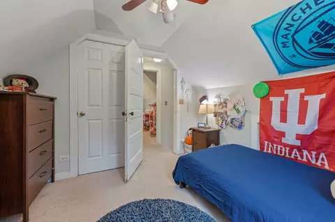 Bedroom - 1206 Avery Ave, Wheaton, IL 60187 photo 4 of 6