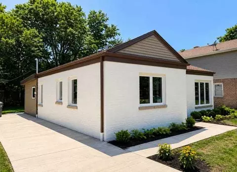 5809 W Main St, Morton Grove, IL 60053