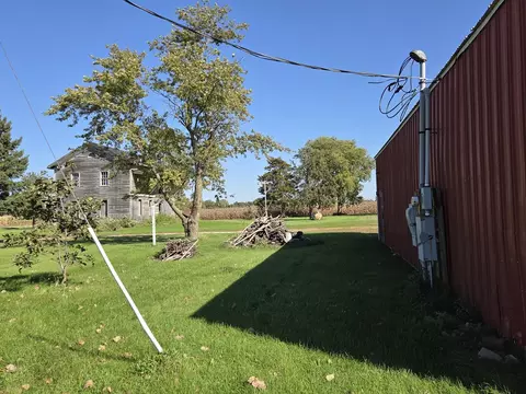 Exterior - 1980 N 35th Rd, Ottawa, IL 61350 photo 13 of 14