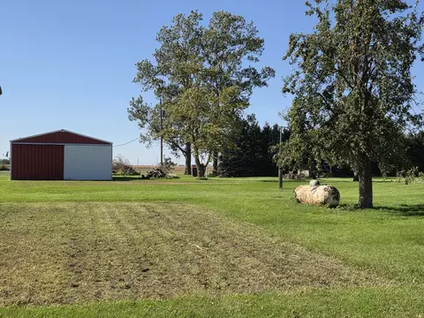 Exterior - 1980 N 35th Rd, Ottawa, IL 61350 photo 3 of 14