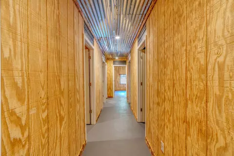 Entry Way - 305 E Jefferson Ave, Nason, IL 62816 photo 2 of 4