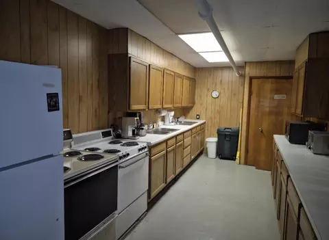 Kitchen - 190 E Grove St, Sheldon, IL 60966 photo 1 of 1