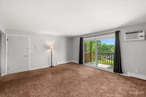Living - 19330 Wolf Rd #6, Mokena, IL 60448 photo 1 of 4