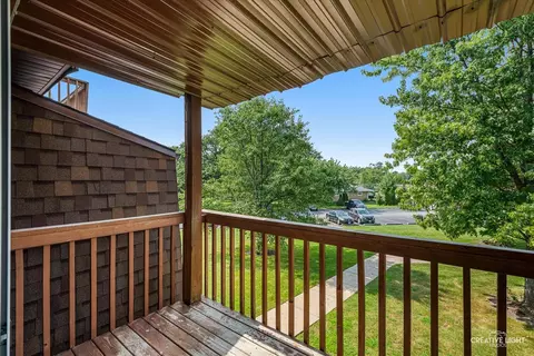 Exterior - 19330 Wolf Rd #6, Mokena, IL 60448 photo 2 of 2