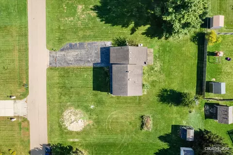 View/Area - 45 S Linden Dr, Plano, IL 60545 photo 4 of 6