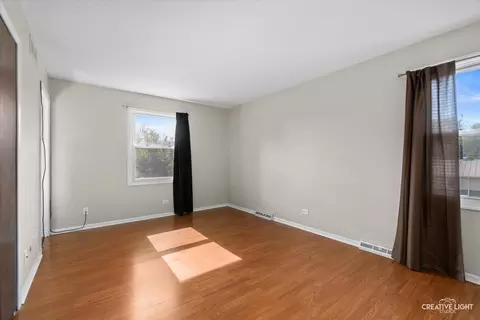 Bedroom - 45 S Linden Dr, Plano, IL 60545 photo 3 of 4