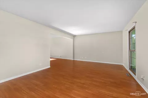 Living - 45 S Linden Dr, Plano, IL 60545 photo 1 of 4