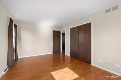 Bedroom - 45 S Linden Dr, Plano, IL 60545 photo 4 of 4