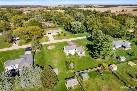 View/Area - 45 S Linden Dr, Plano, IL 60545 photo 5 of 6