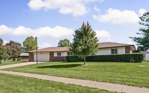 304 Carrie Ave, Urbana, IL 61802