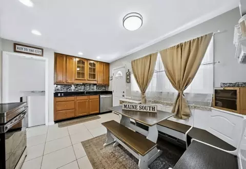 Other - 8157 N Root Ct, Niles, IL 60714 photo 5 of 9