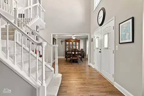 Entry Way - 1200 Prairie Dr, Algonquin, IL 60102 photo 2 of 2