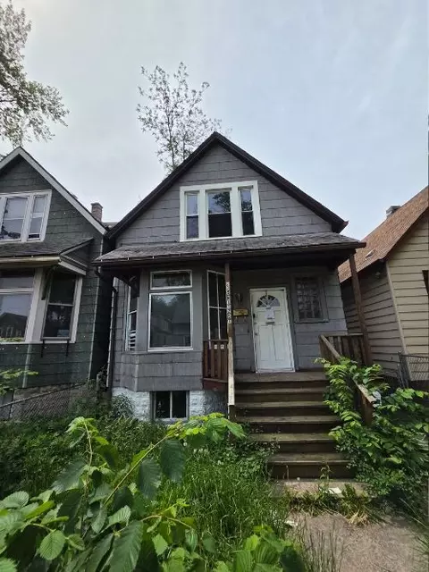 225 W 112th St, Chicago, IL 60628