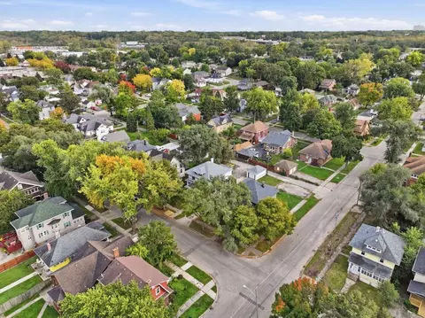 View/Area - 602 Whitley Ave, Joliet, IL 60433 photo 5 of 7
