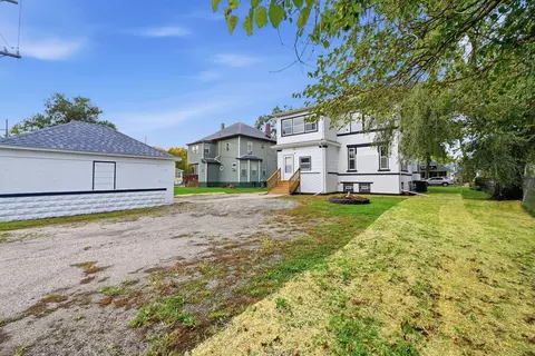 Exterior - 602 Whitley Ave, Joliet, IL 60433 photo 4 of 4