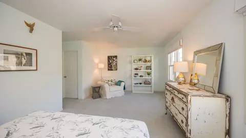 Bedroom - 900 S Morgan St, Chicago, IL 60607 photo 4 of 8
