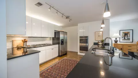 Kitchen - 900 S Morgan St, Chicago, IL 60607 photo 4 of 4