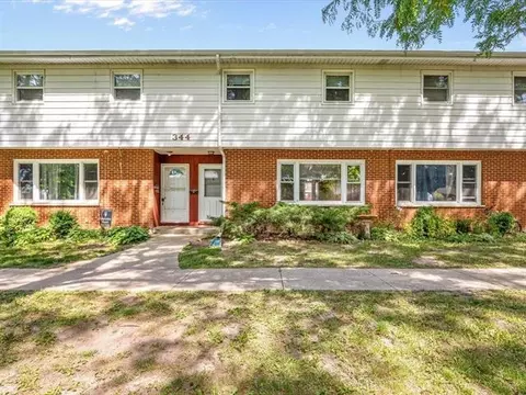 344 Northway Park Rd, Machesney Park, IL 61115