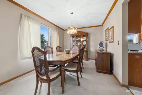 Dining - 10708 Willow Ave, Mokena, IL 60448 photo 1 of 2