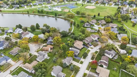 View/Area - 4175 Crimson Dr, Hoffman Estates, IL 60192 photo 1 of 6
