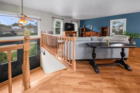 Entry Way - 4175 Crimson Dr, Hoffman Estates, IL 60192 photo 1 of 1