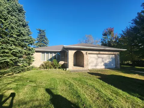 18055 Highland Ave, Tinley Park, IL 60477
