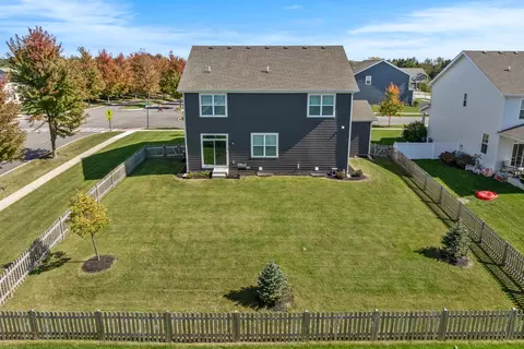 View/Area - 726 Slate Run, Elgin, IL 60124 photo 6 of 6