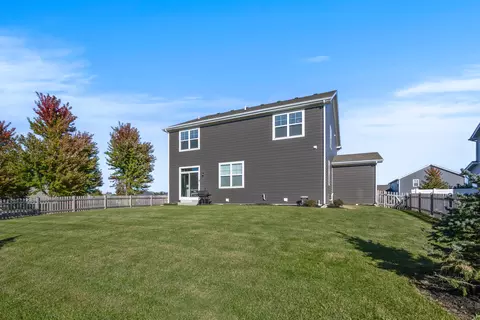 Exterior - 726 Slate Run, Elgin, IL 60124 photo 1 of 5