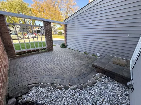Exterior - 447 Buckeye Dr, Wheeling, IL 60090 photo 3 of 6