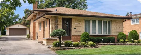 10736 Lawler Ave, Oak Lawn, IL 60453