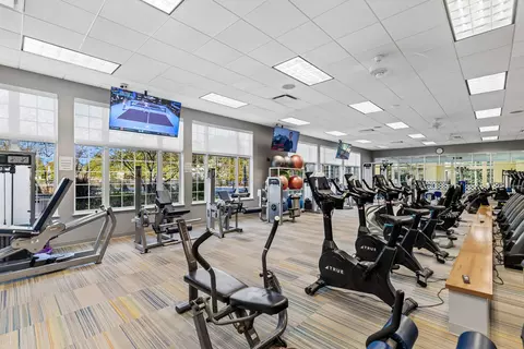 View/Area - 2519 Edgewater Dr, Elgin, IL 60124 photo 2 of 2