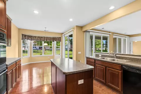 Kitchen - 2519 Edgewater Dr, Elgin, IL 60124 photo 3 of 3